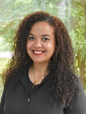 Vanessa-aspect-ratio-300-400 Vanessa